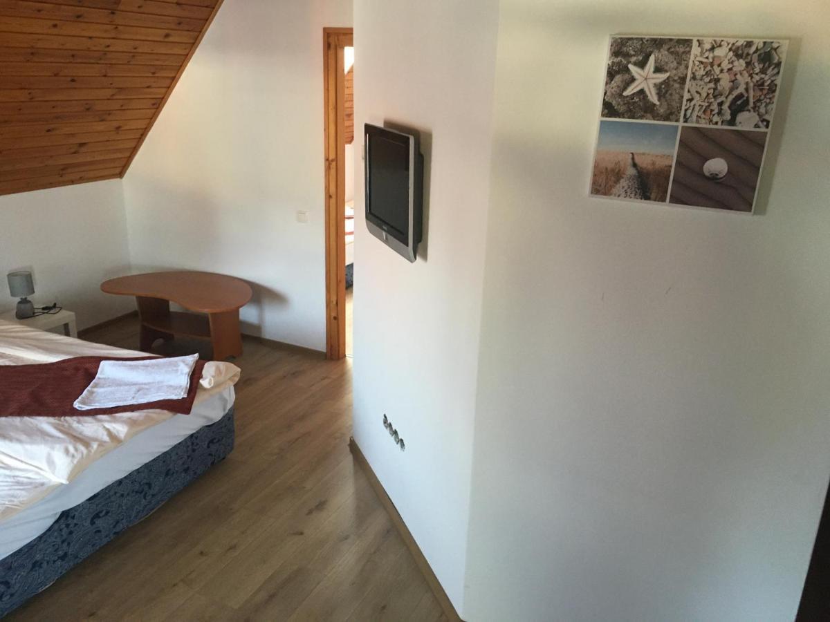 Fenyves Hotel Balatonfenyves Buitenkant foto